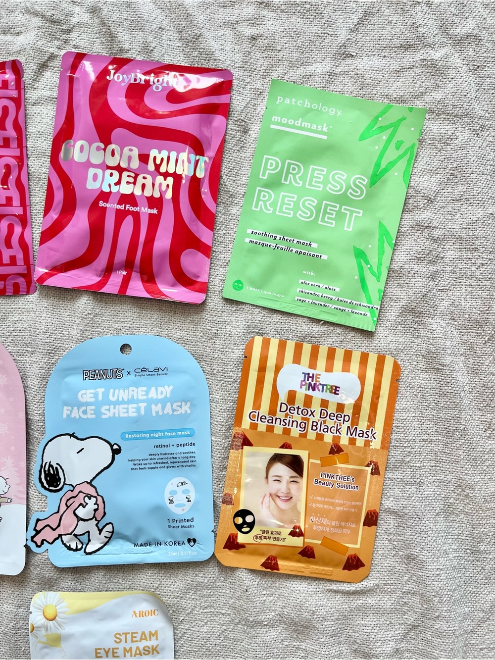 NWT Assorted Face Masks - Picture 3 of 4
